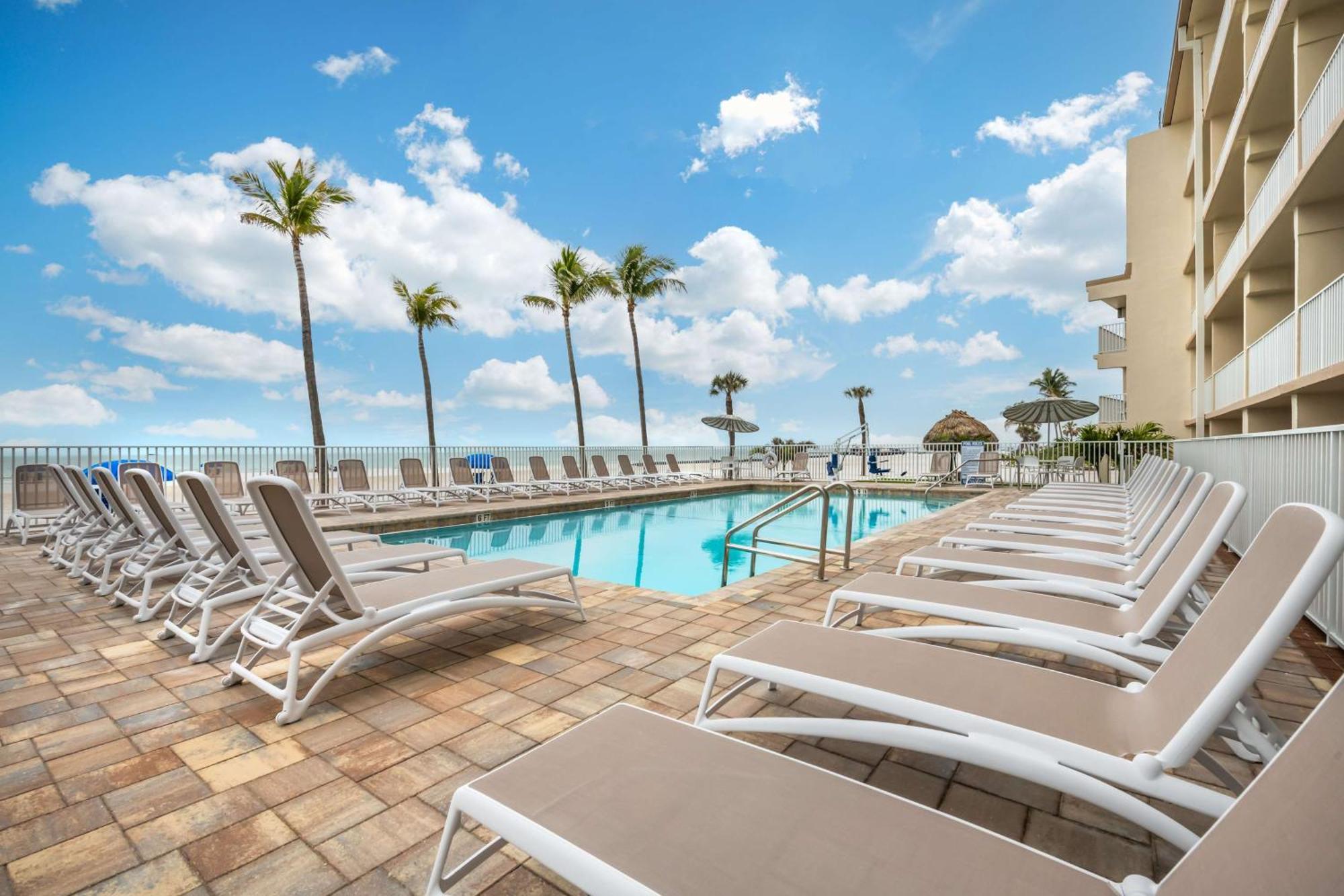 Best Western Plus Beach Resort Fort Myers Beach Exterior foto